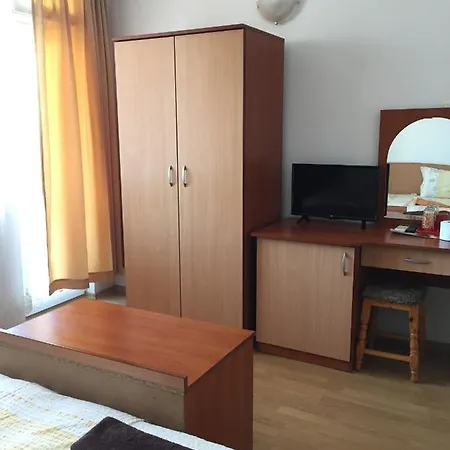 Aтанасов Ii プリモルスコ