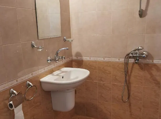 Aтанасов Ii Πριμόρσκο